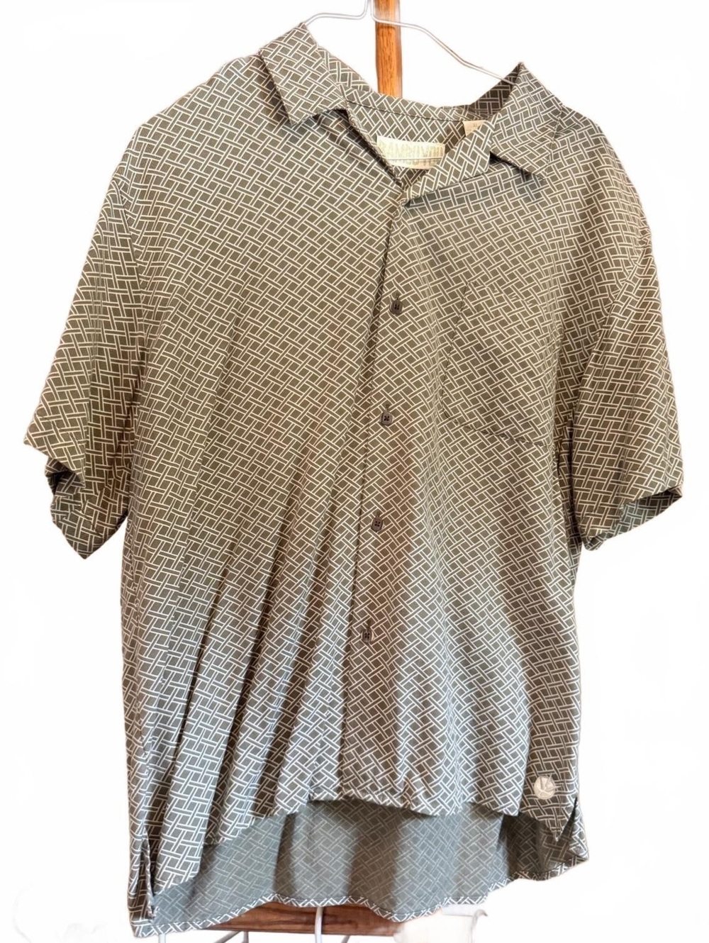 Bambu You XL Short Sleeve Button-Up Shirt Olive Geometric